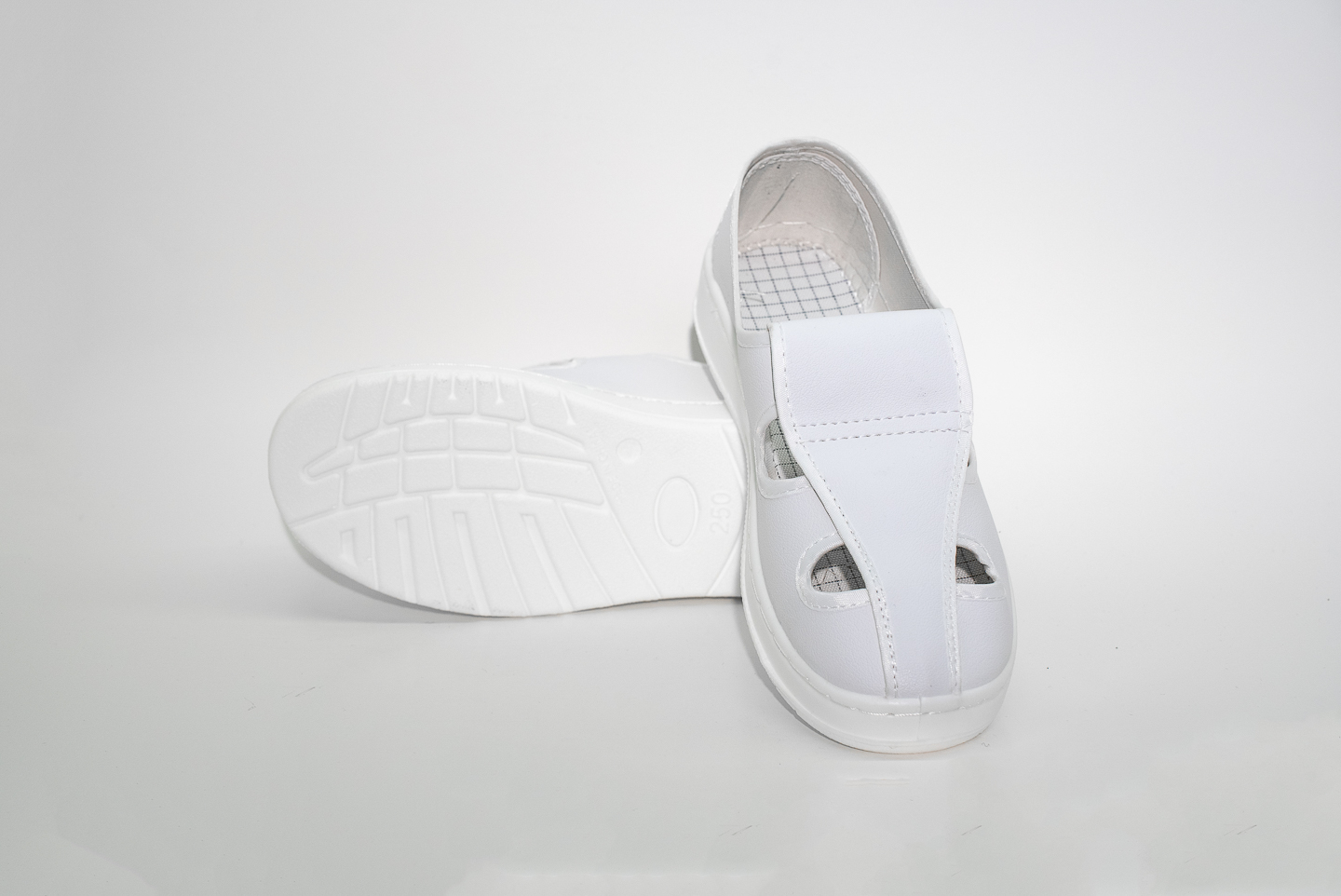 PU白革四孔 (SK-PU103)